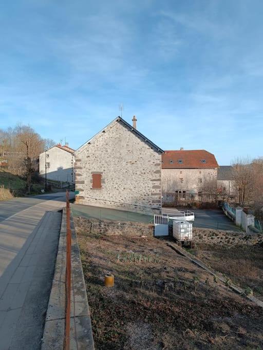 Maison L'hostal Saura Y Roja * Andelat