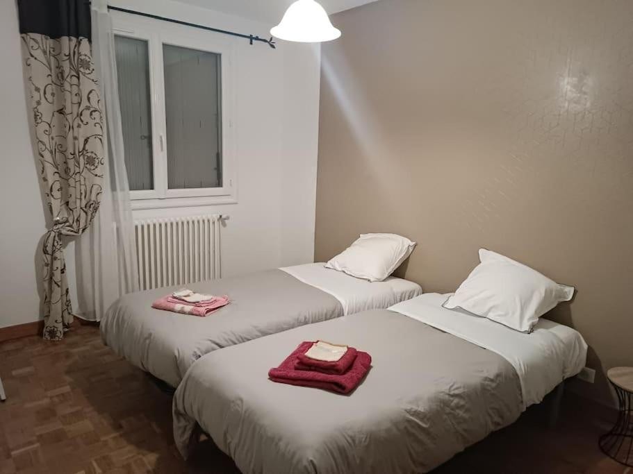 Maison L'hostal Saura Y Roja * Andelat